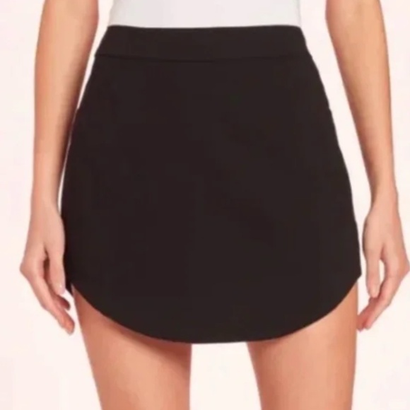 NWT Amanda Uprichard Tana Curved Hem Black Mini Skirt (Size M) - Picture 3 of 8